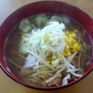 もやしたっぷり～塩ラーメン